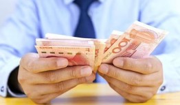 10万资金月利息计算解析